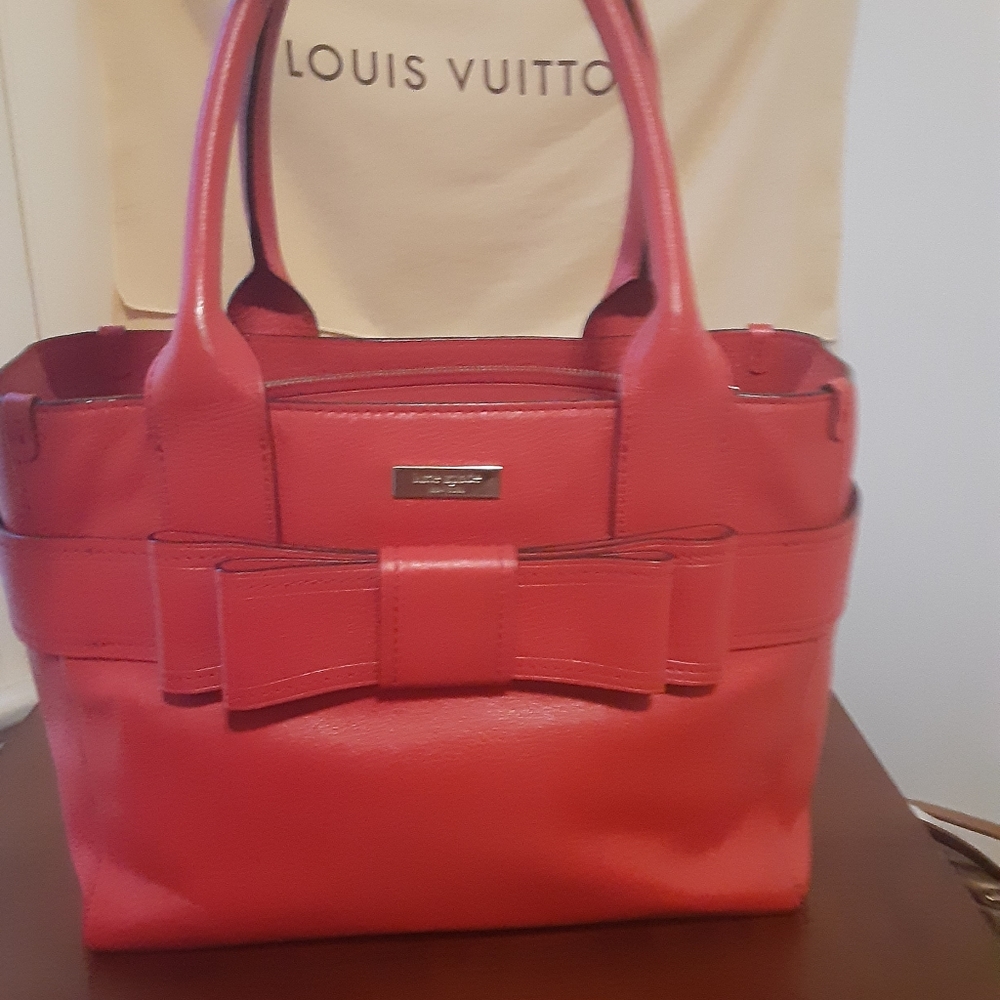 Kate Spade Purs